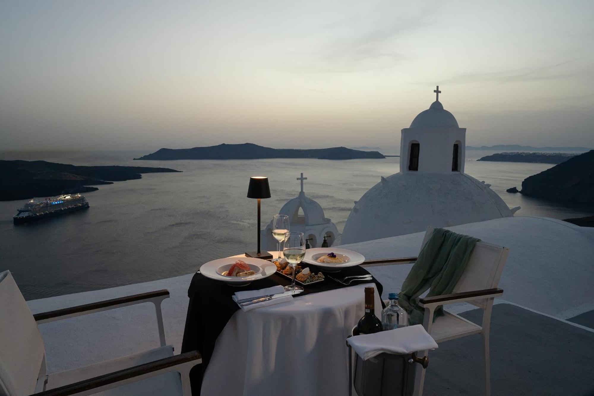 Aigialos Luxury Traditional Settlement Fira  Esterno foto